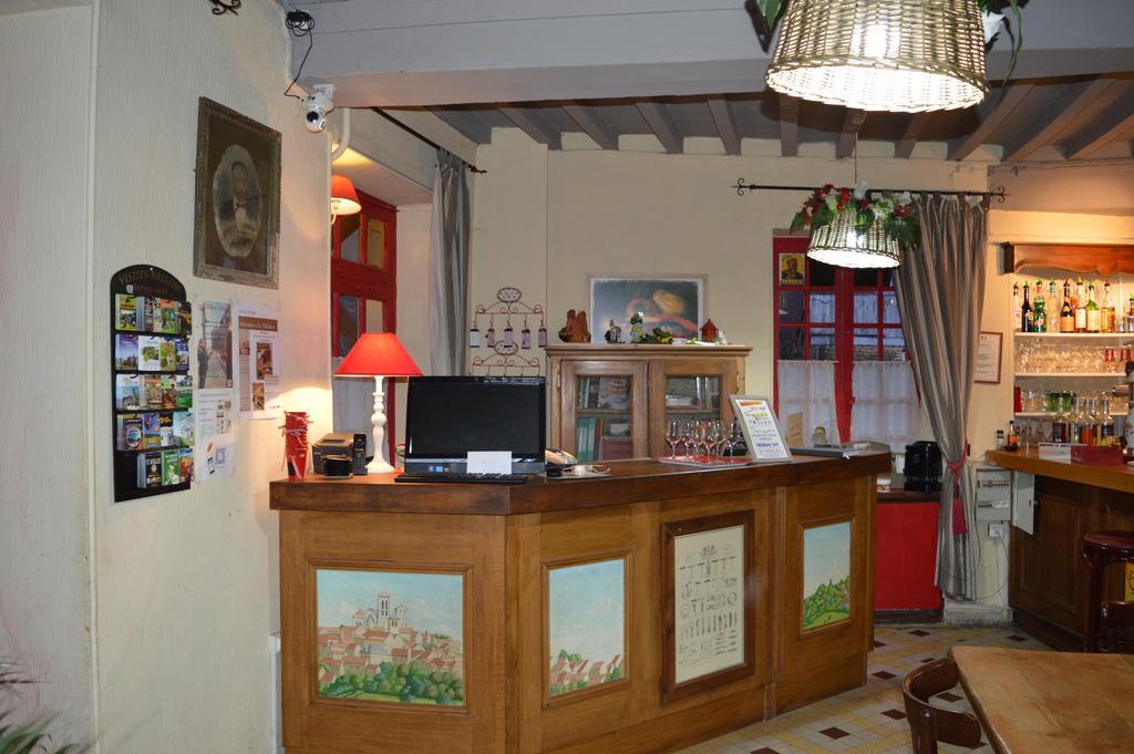 Le Relais Du Morvan Vézelay Exterior foto